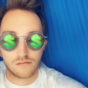 Meet your Posher, James